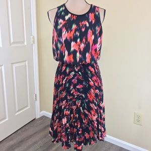 Calvin Klein Stretch Pleated Geometric Sleeveless